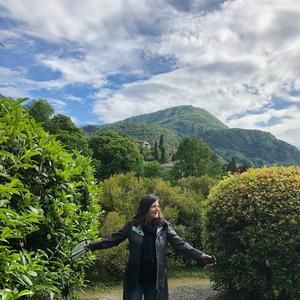 Meet your Posher, Gena